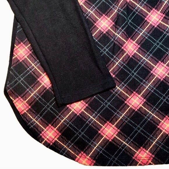 NEW Knit Henley with Plaid Front in Black/Rusty Orange Women’s 1X - Picture 4 of 7
